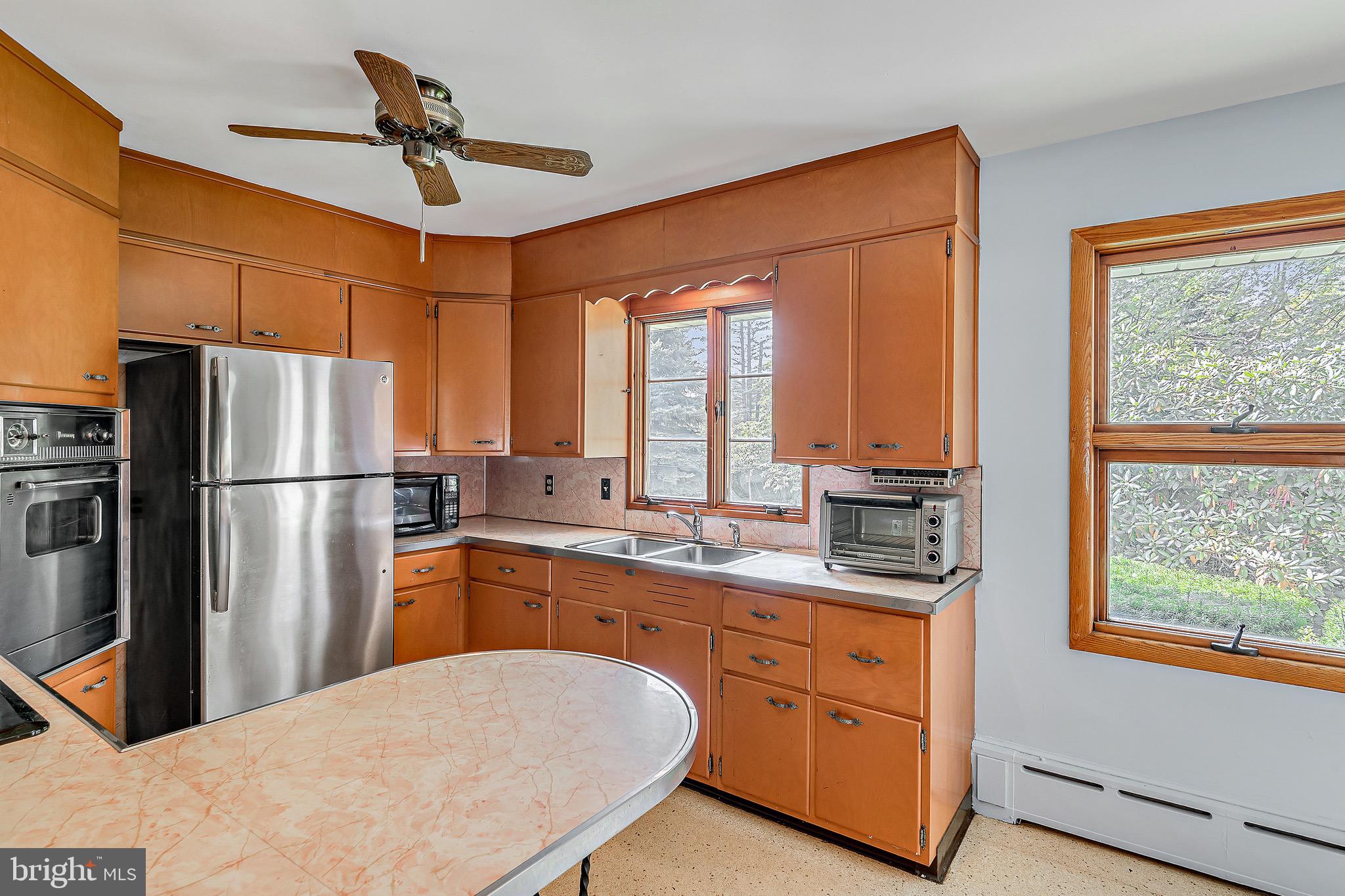 1115 South Forge Road Palmyra, PA 17078 - Photo 10 of 23 Gallery Image 10
