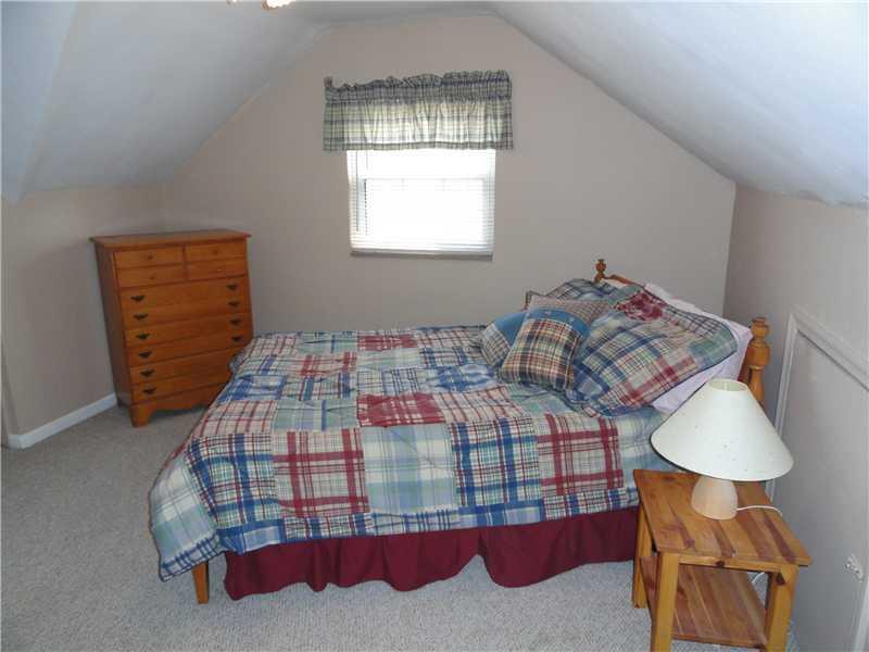 1937 Bower Hill Road Pittsburgh, PA 15243 - Photo 18 of 24 Bedroom. The fourth bedroom is 18 x 13 and has neutral paint, neutral wall to wall carpeting, window treatments and easy attic access.