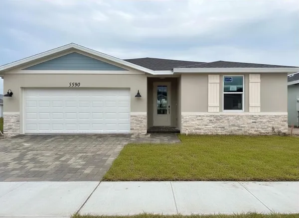 $434,490 | 5590 Hampton Park Circle, Vero Beach, FL 32966