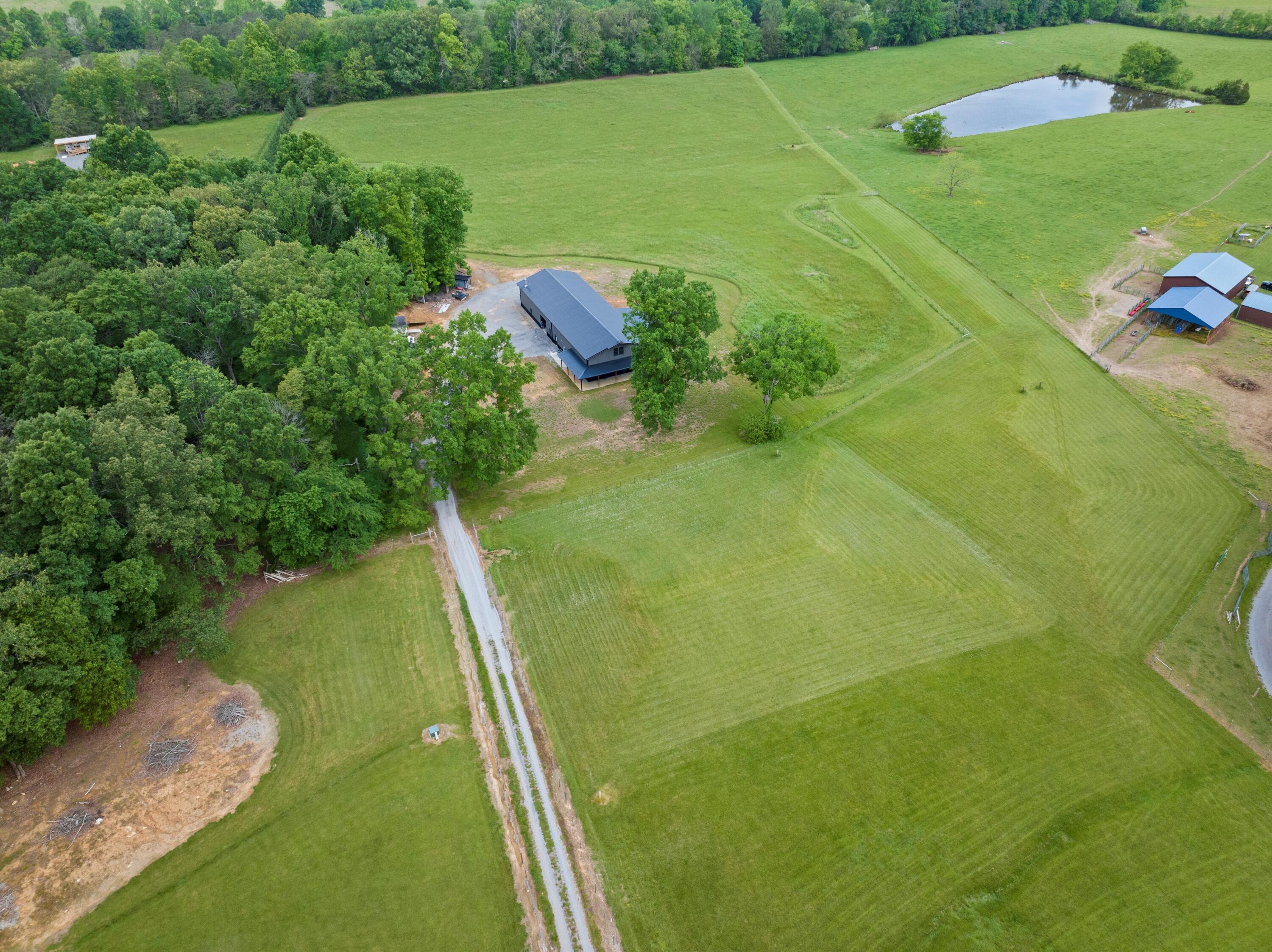 254 Cdl Trail Dunlap, TN 37327 - Photo 59 of 68 63-DJI_20250509103345_0146_D