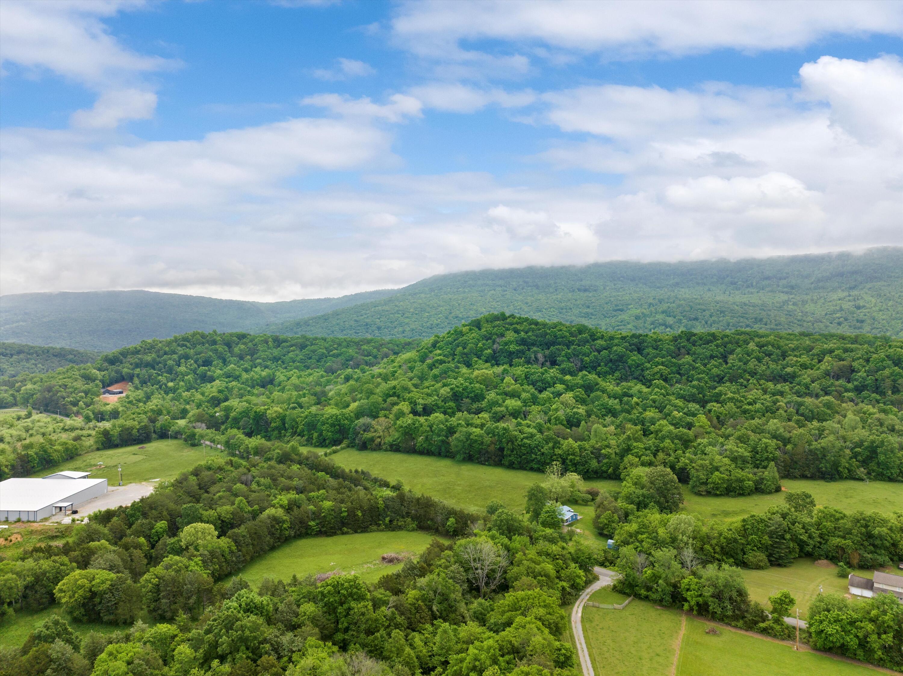 254 Cdl Trail Dunlap, TN 37327 - Photo 64 of 68 58-DJI_20250509103238_0123_D
