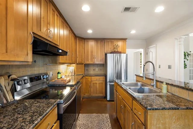 $499,000 | 280 Stonegate Drive, Johnson City, TX 78636