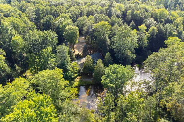 $1,095,000 | 9670 South County Line Road, Manistee, MI 49660