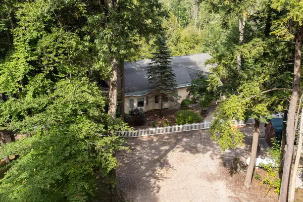 $995,000 | 9670 South County Line Road, Manistee, MI 49660