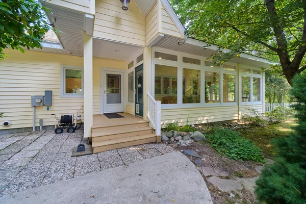 $995,000 | 9670 South County Line Road, Manistee, MI 49660