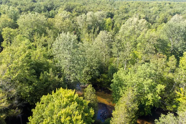 $1,095,000 | 9670 South County Line Road, Manistee, MI 49660