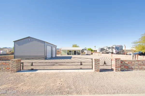$244,000 | 49576 Turquoise Avenue, Quartzsite, AZ 85346