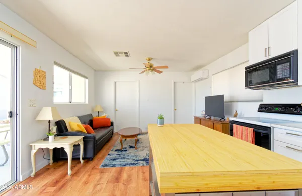 $244,000 | 49576 Turquoise Avenue, Quartzsite, AZ 85346