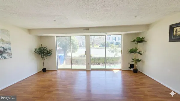 $269,000 | 503 Palmtree Drive, Unit 1, Gaithersburg, MD 20878