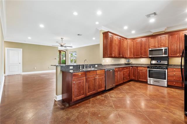 910 Tullulah Avenue River Ridge, LA 70123 - Photo 8 of 23