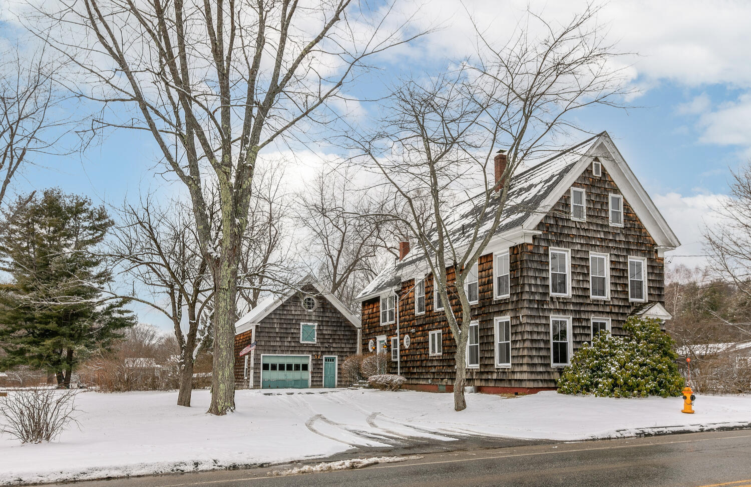 247 Pine Point Road Scarborough, ME 04074 - Photo 1 of 42 Front