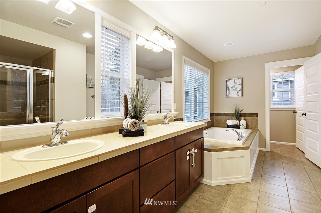 18303 40th Avenue Southeast Bothell, WA 98012 - Photo 16 of 27 Gallery Image 16