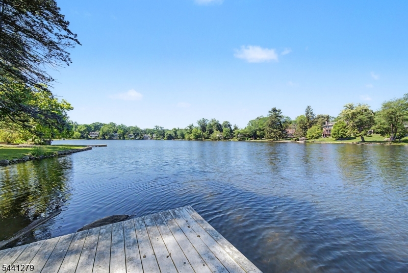 44 Glen Road Mountain Lakes, NJ 07046 - Photo 35 of 45