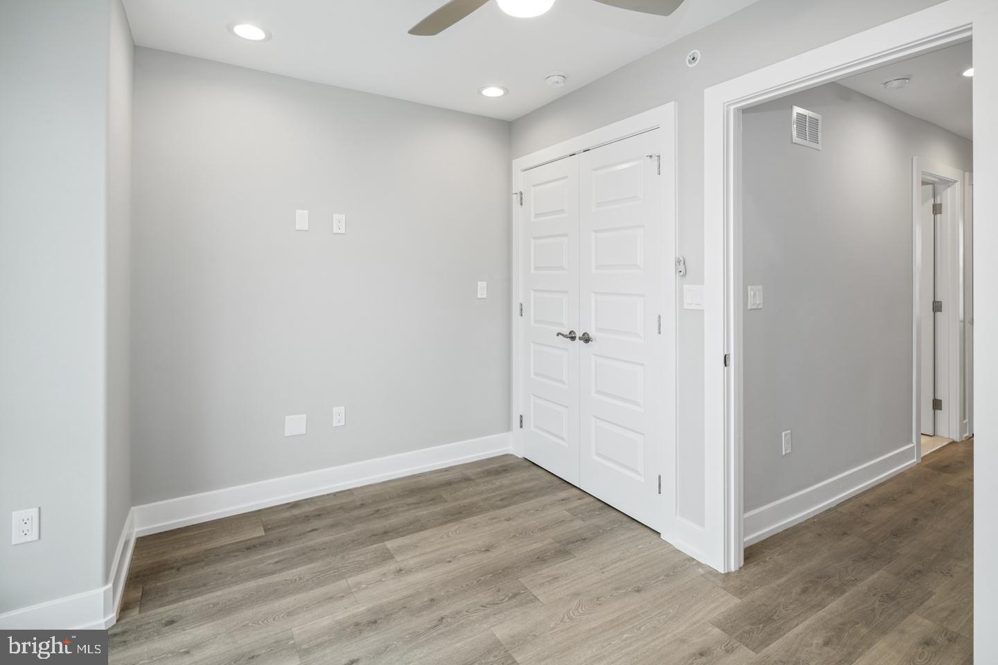 545 Tree Street Philadelphia, PA 19148 - Photo 17 of 27 Gallery Image 17