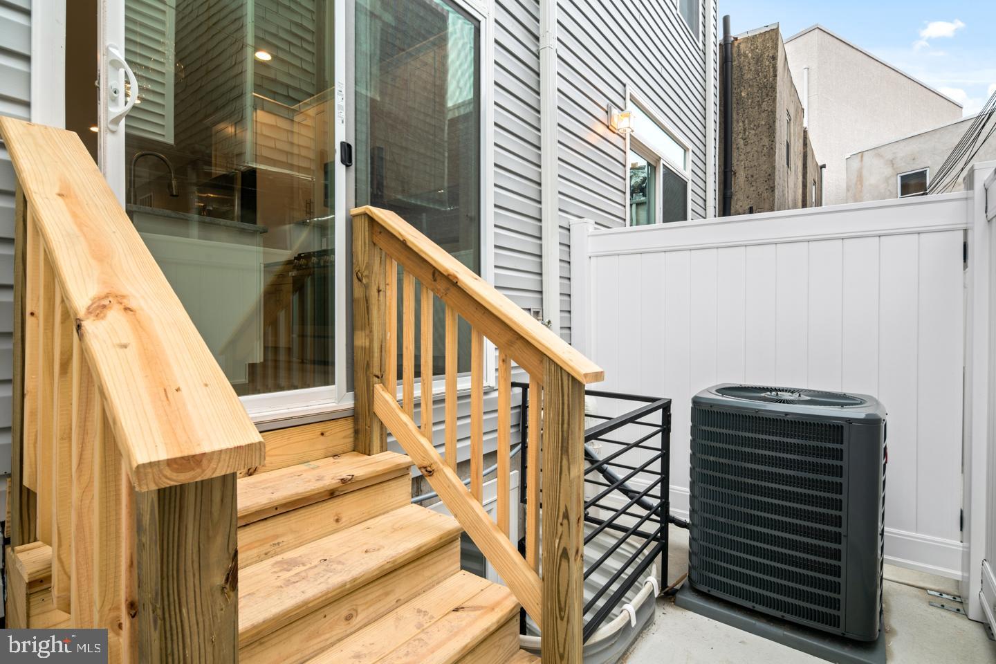545 Tree Street Philadelphia, PA 19148 - Photo 26 of 27 Gallery Image 26