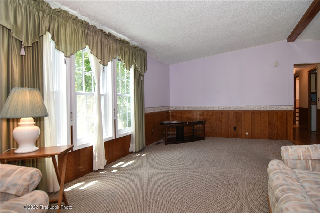149 Little Pond Road South Kingstown, RI 02879 - Photo 3 of 28