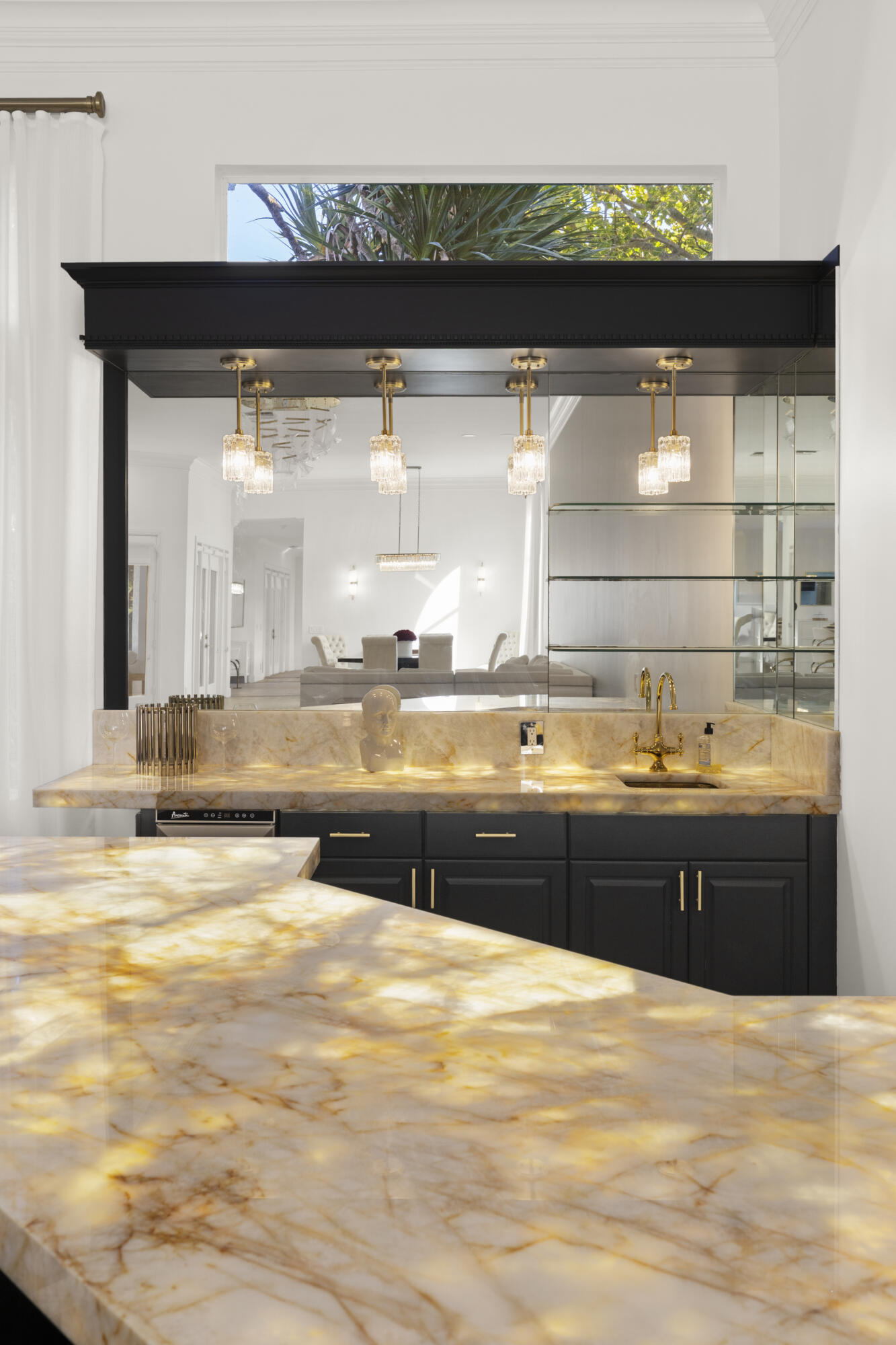 325 Eagle Drive Jupiter, FL 33477 - Photo 11 of 51 Lighted Onyx