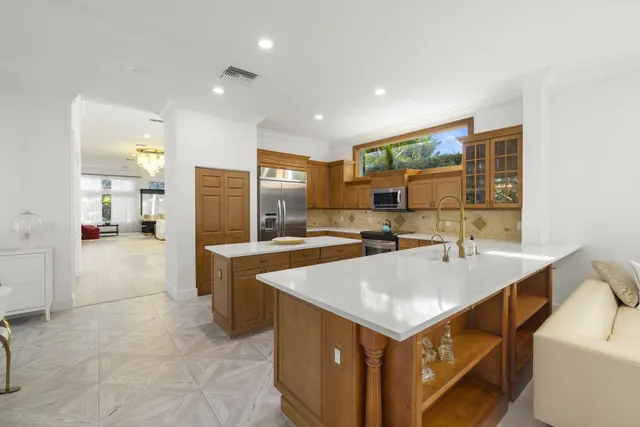 $3,949,000 | 325 Eagle Drive, Jupiter, FL 33477