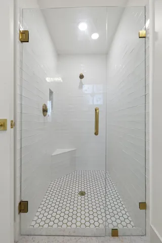 $3,949,000 | 325 Eagle Drive, Jupiter, FL 33477