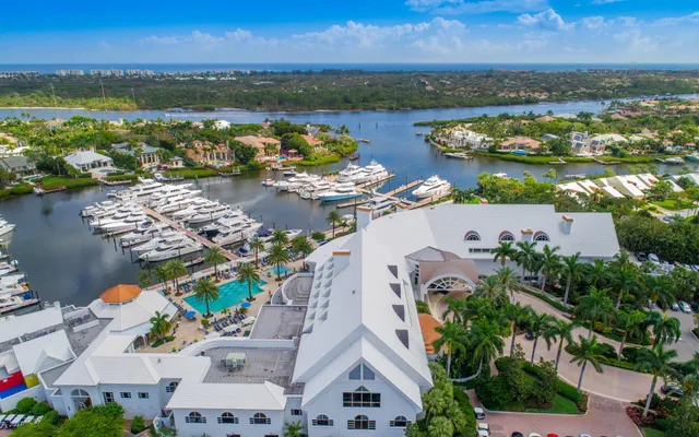 $3,949,000 | 325 Eagle Drive, Jupiter, FL 33477