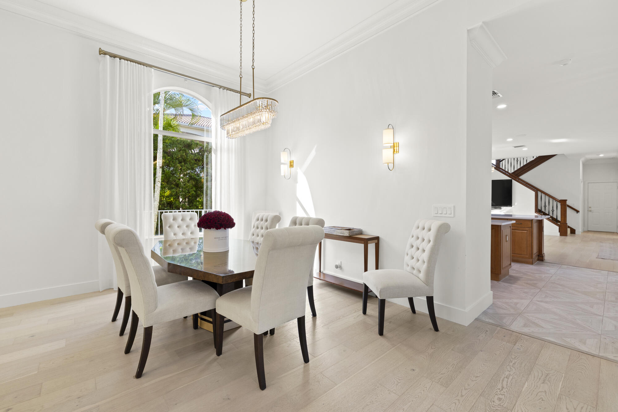 325 Eagle Drive Jupiter, FL 33477 - Photo 8 of 51 Dining Area