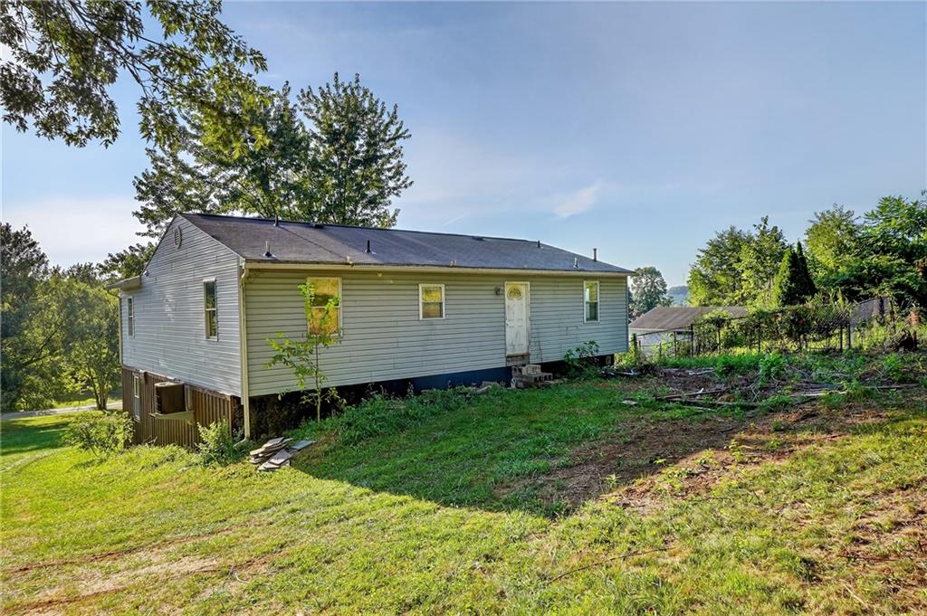 208 McCleary Road Aliquippa, PA 15001 - Photo 28 of 37
