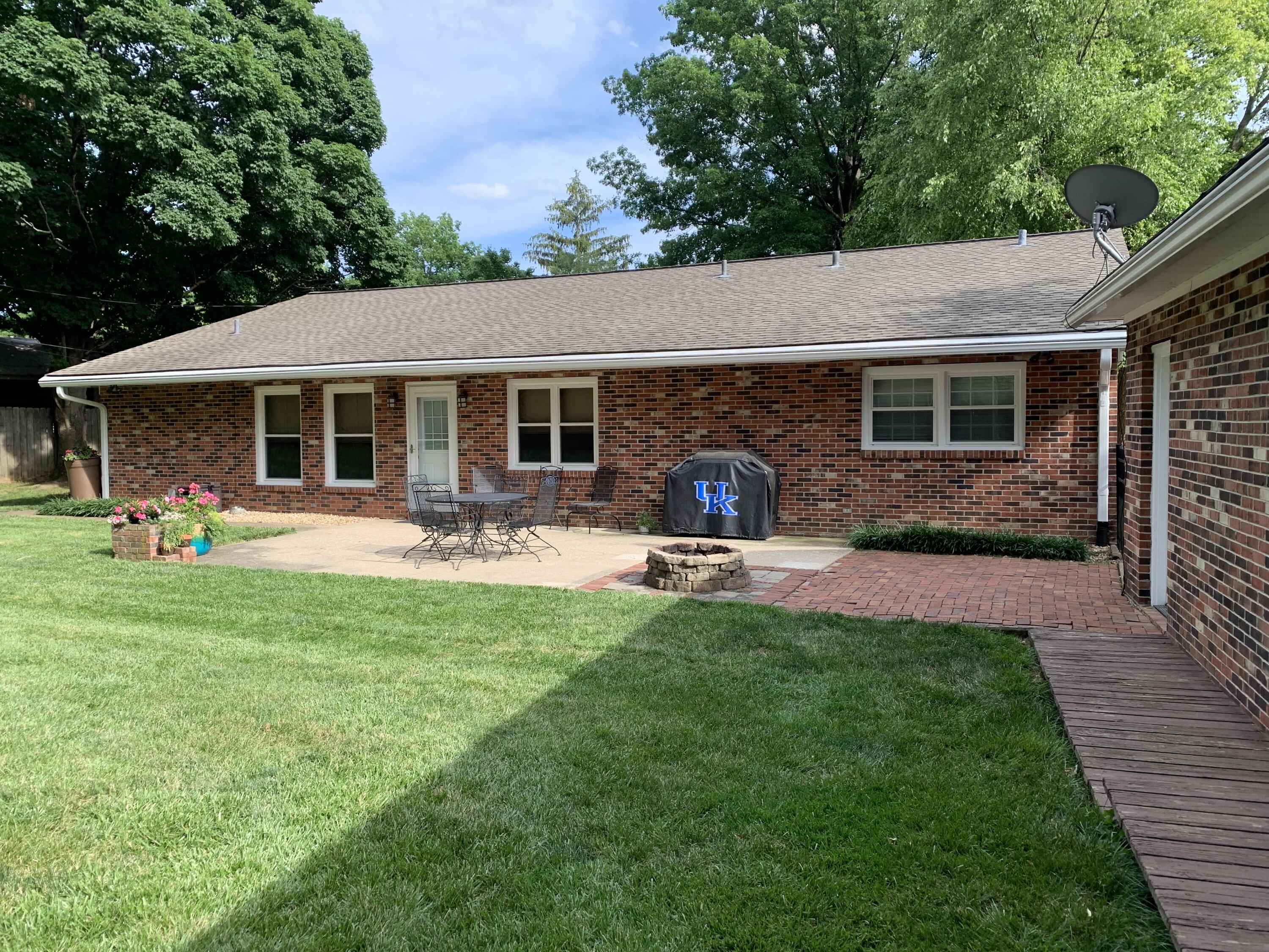 1481 Pine Meadow Road Lexington, KY 40504 - Photo 38 of 45 14B32833-CF27-4809-978F-8C02C6BE551C