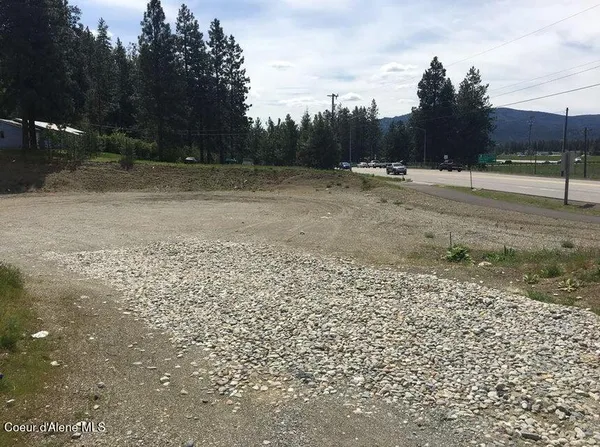 $1,190,000 | 768 North Neufeld Lane, Post Falls, ID 83854