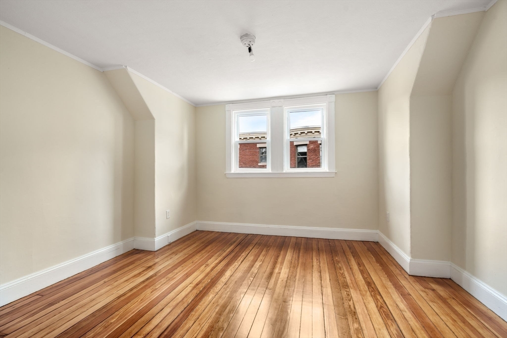 10 Royal Street Boston, MA 02134 - Photo 18 of 37