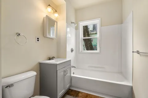 $1,599,000 | 10 Royal Street, Boston, MA 02134
