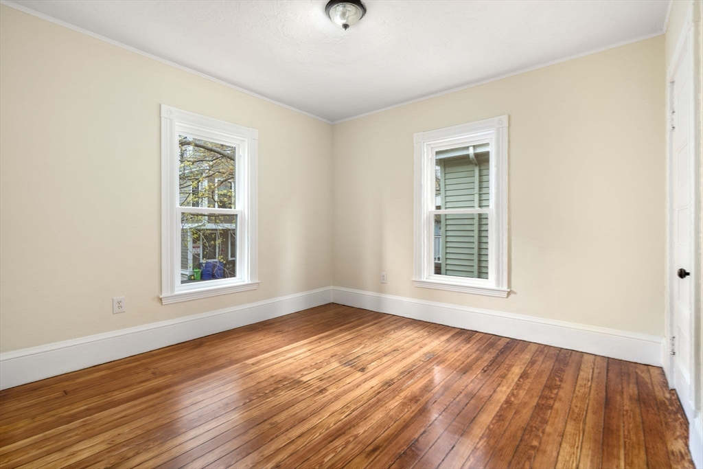 10 Royal Street Boston, MA 02134 - Photo 25 of 37