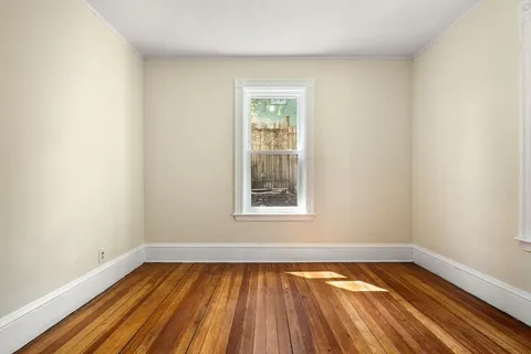 $1,599,000 | 10 Royal Street, Boston, MA 02134