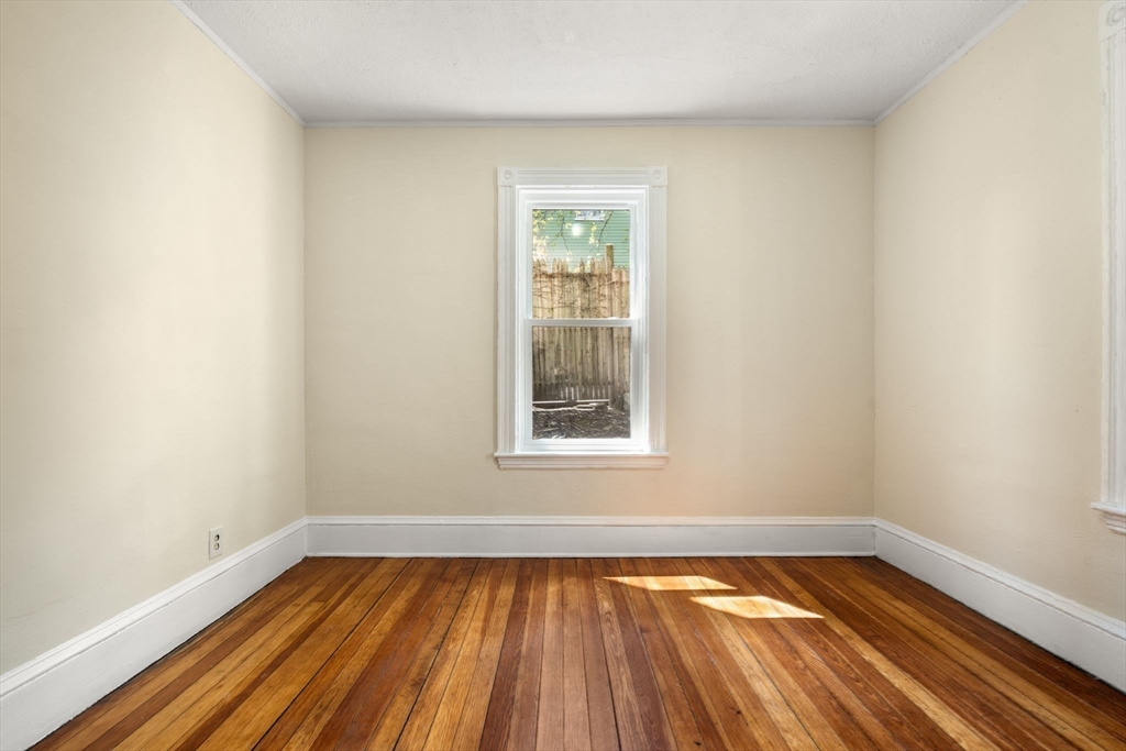 10 Royal Street Boston, MA 02134 - Photo 28 of 37