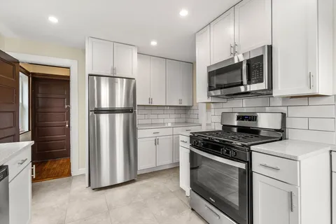 $1,599,000 | 10 Royal Street, Boston, MA 02134