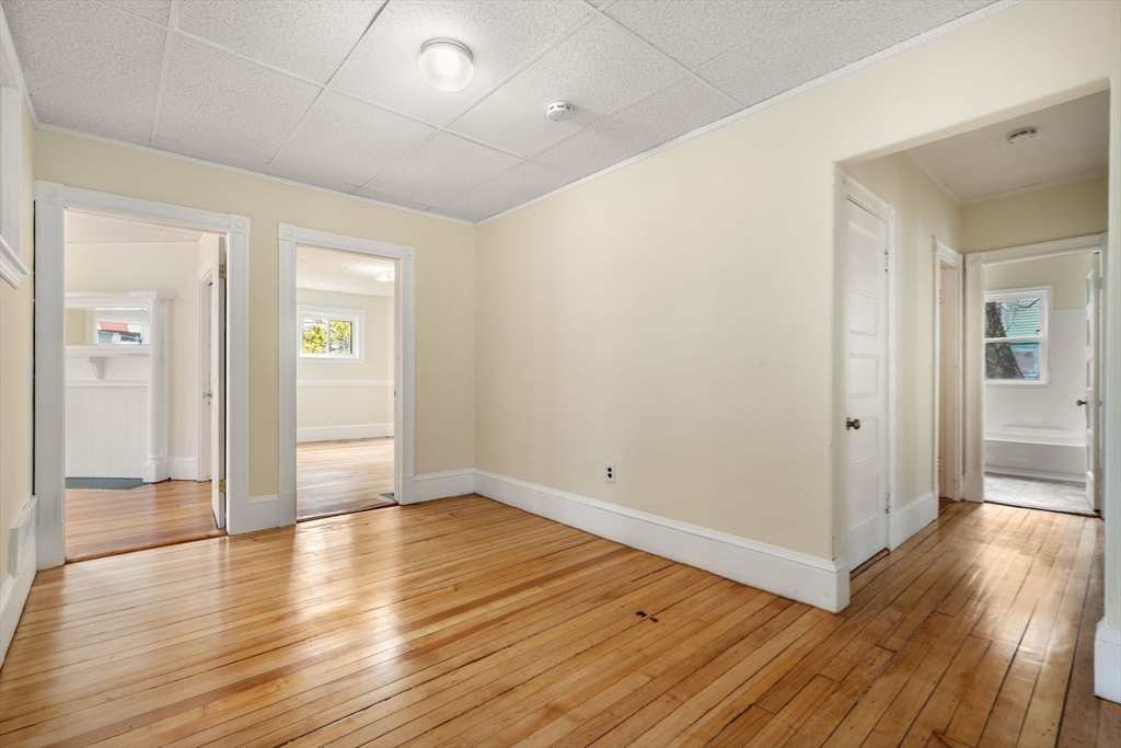 10 Royal Street Boston, MA 02134 - Photo 9 of 37