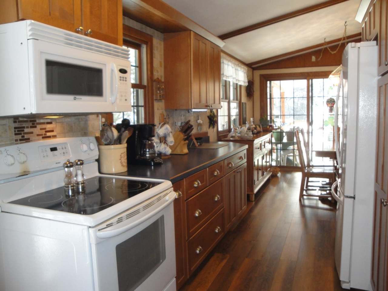 353 Hillside Road Rhinelander, WI 54501 - Photo 25 of 32 Gallery Image 25