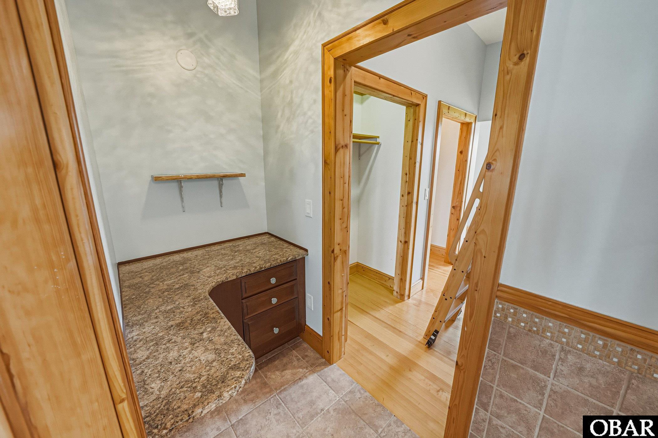 266 Cahoon Road Manns Harbor, NC 27953 - Photo 26 of 89 Dressing Vanity