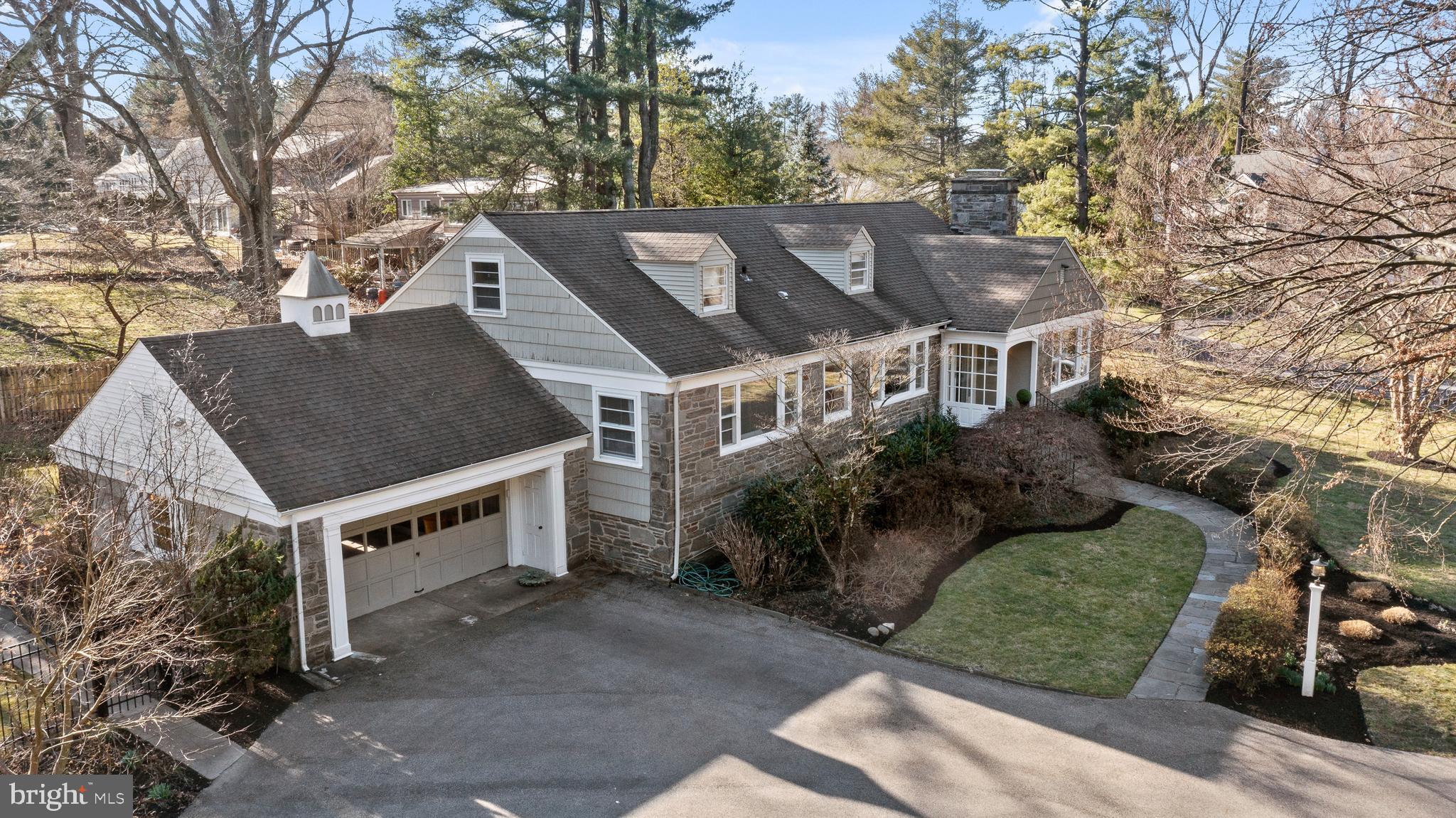 316 Mcclenaghan Mill Road Wynnewood, PA 19096 - Photo 4 of 48 Attached garage and large driveway...