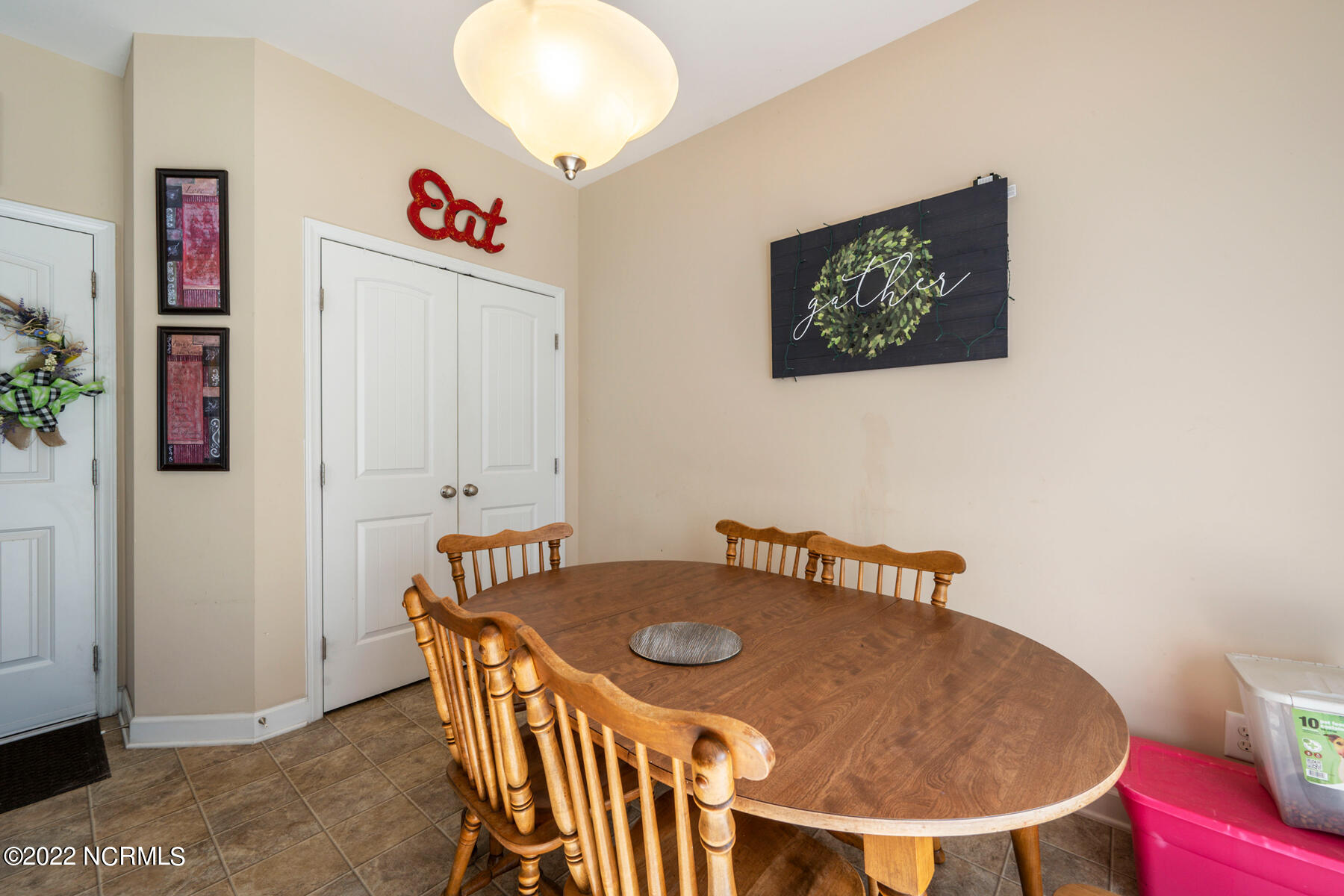 474 Denali Road Winterville, NC 28590 - Photo 11 of 44 Kitchen breakfast nook