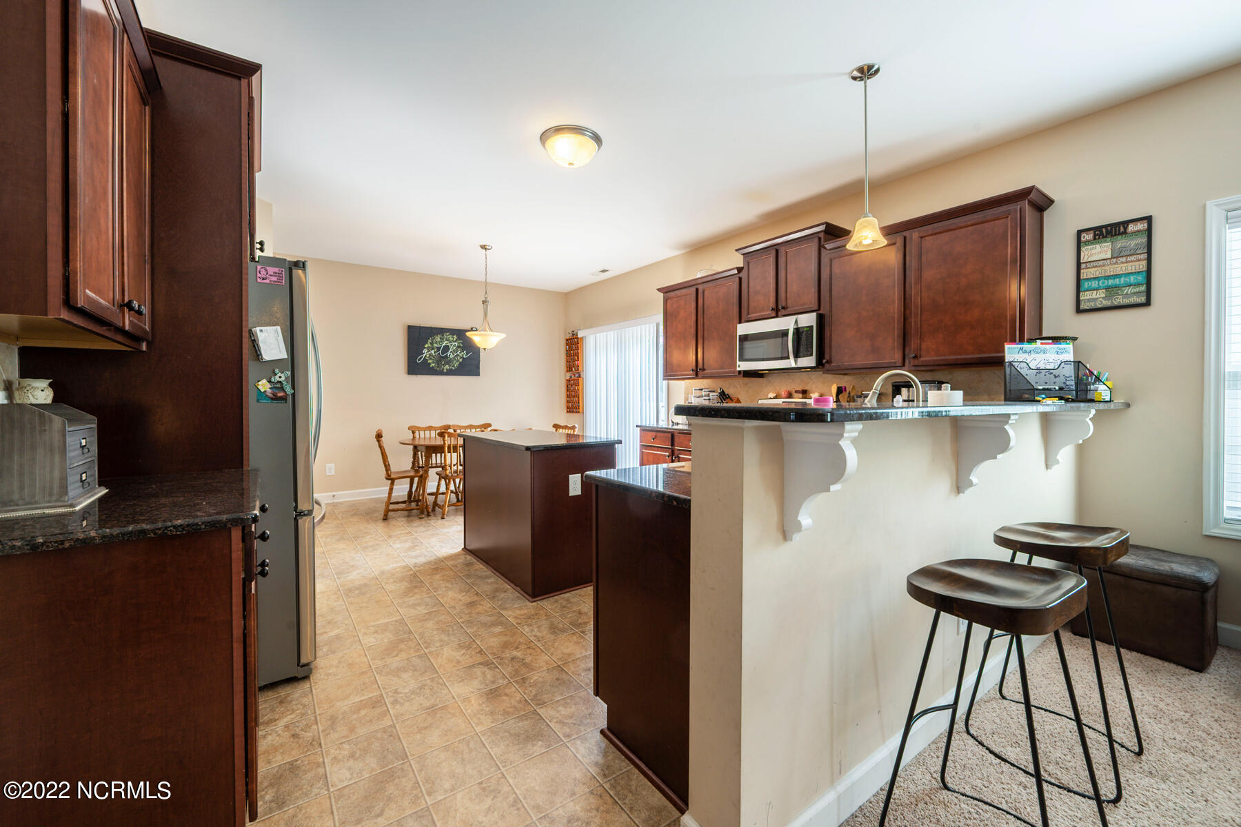 474 Denali Road Winterville, NC 28590 - Photo 8 of 44 Kitchen with bar top