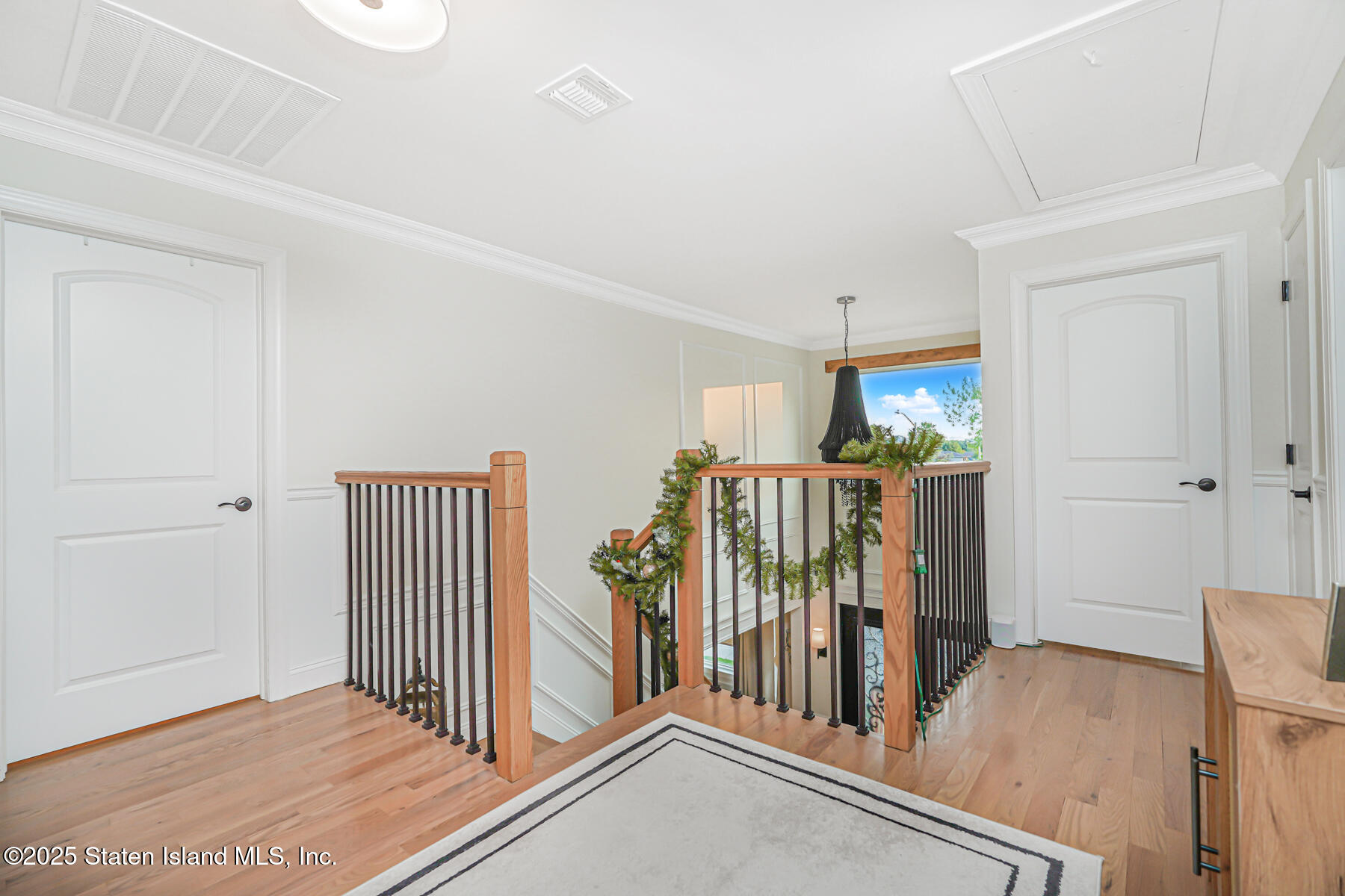 239 Vernon Avenue Staten Island, NY 10309 - Photo 32 of 67 a view of entryway with wooden floor