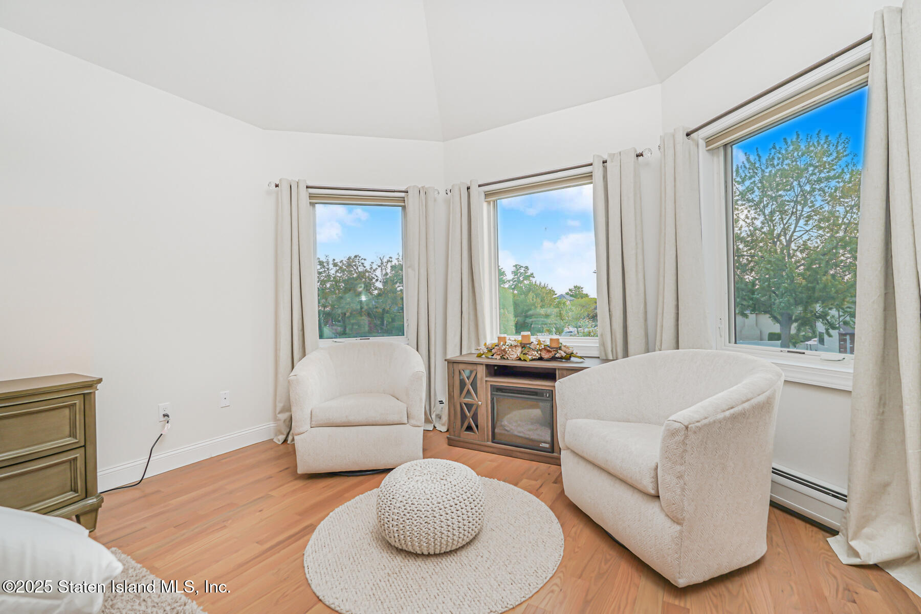 239 Vernon Avenue Staten Island, NY 10309 - Photo 35 of 67 Photo Jan 18 2018, 2 10 48 AM