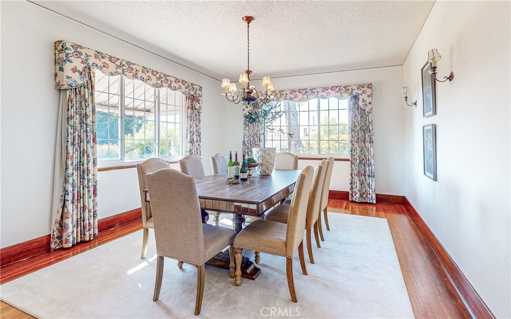 590 Bethany Road Burbank, CA 91504 - Photo 15 of 58