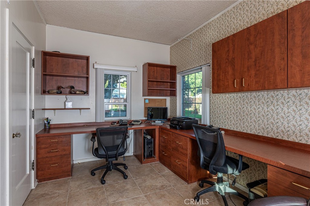 590 Bethany Road Burbank, CA 91504 - Photo 36 of 58