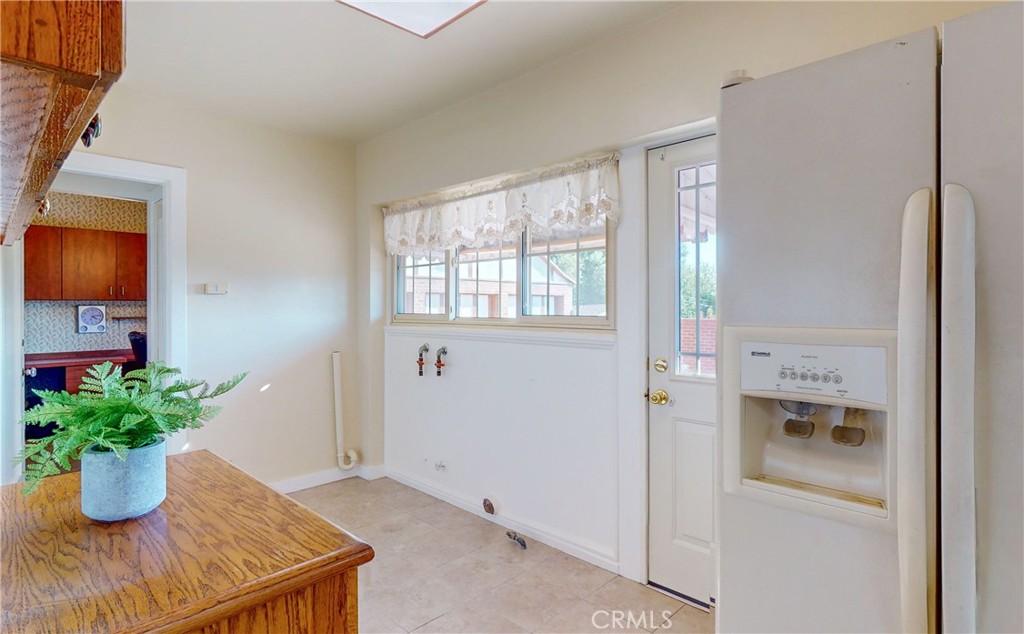 590 Bethany Road Burbank, CA 91504 - Photo 38 of 58