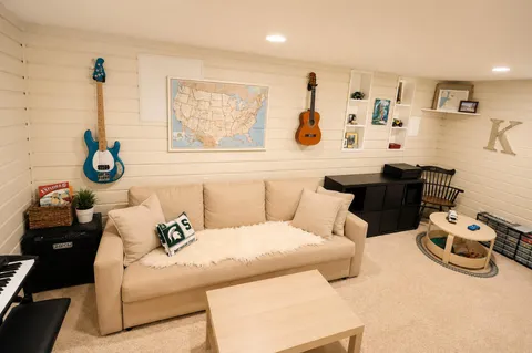 $1,195,000 | 15 East Walnut Street, Alexandria, VA 22301