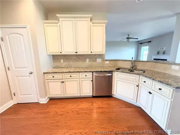 $2,500 | 951 Ronald Reagan Drive, Fayetteville, NC 28311