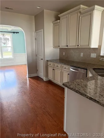 $2,500 | 951 Ronald Reagan Drive, Fayetteville, NC 28311