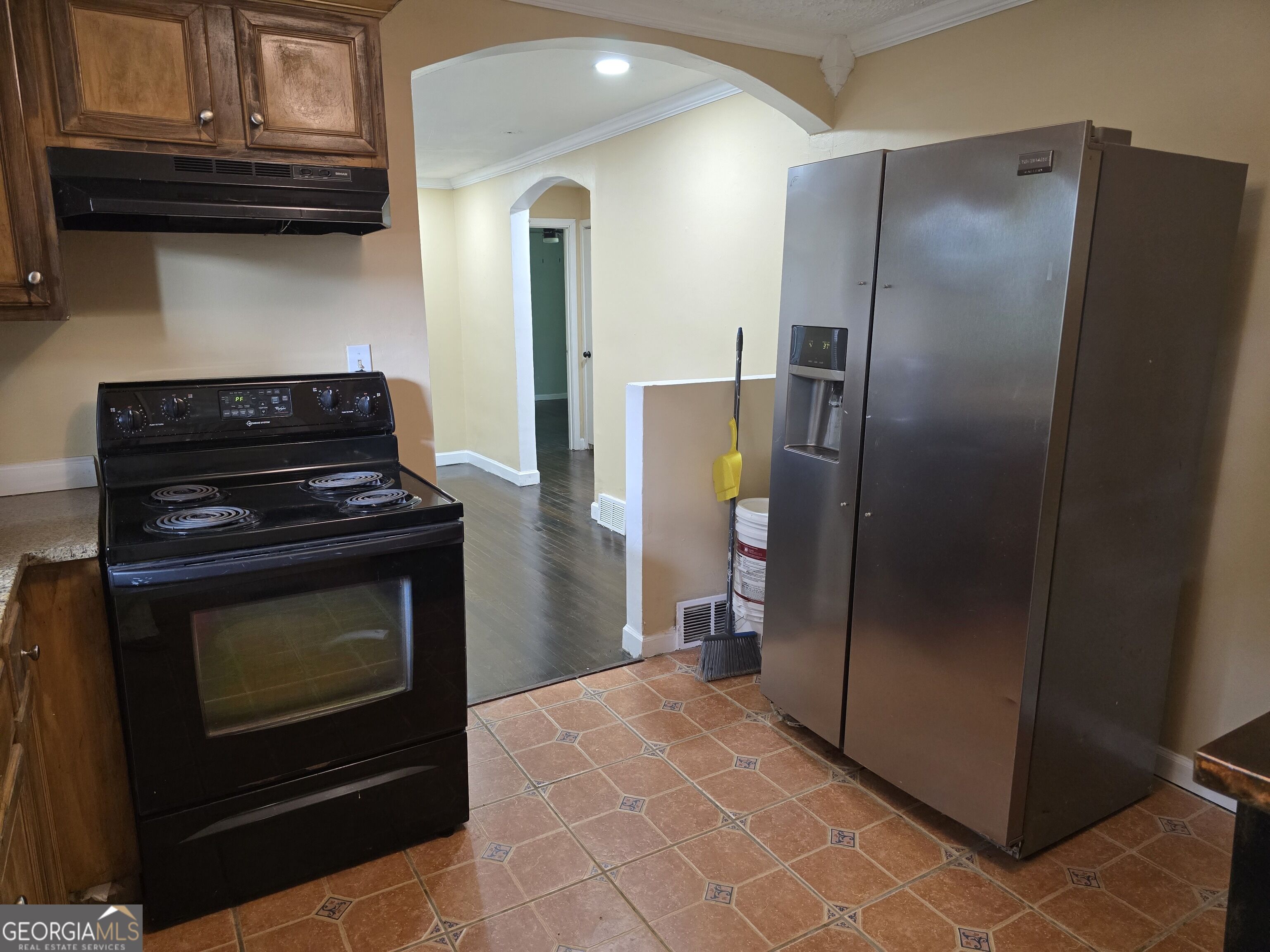 3220 Memorial Drive Decatur, GA 30032 - Photo 5 of 8 Gallery Image 5