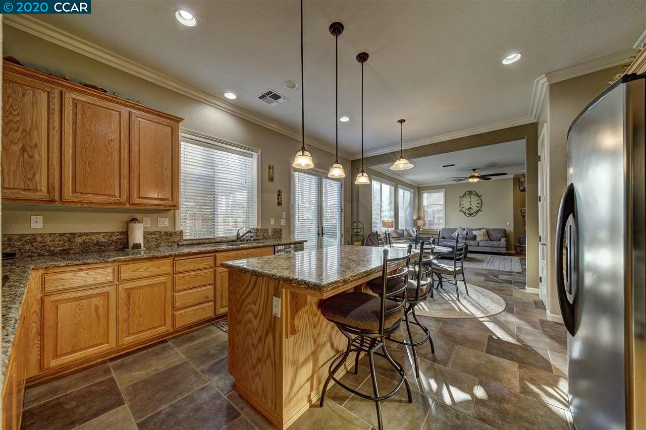 3026 Castle Rock Loop Discovery Bay, CA 94505 - Photo 19 of 37